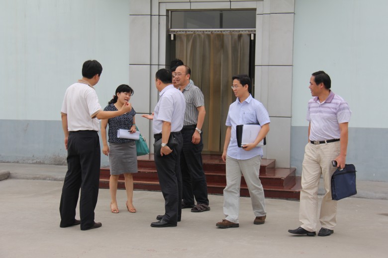 山東省經(jīng)信委調(diào)研組到我公司產(chǎn)業(yè)園調(diào)研